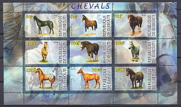 Лошади различных пород. Республика Джибути 2010 год.