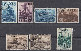 687- 693 Перф. греб. 12 1/2-  12;   12- 12 1/2 СССР 1941 год. Индустриализация в СССР.  